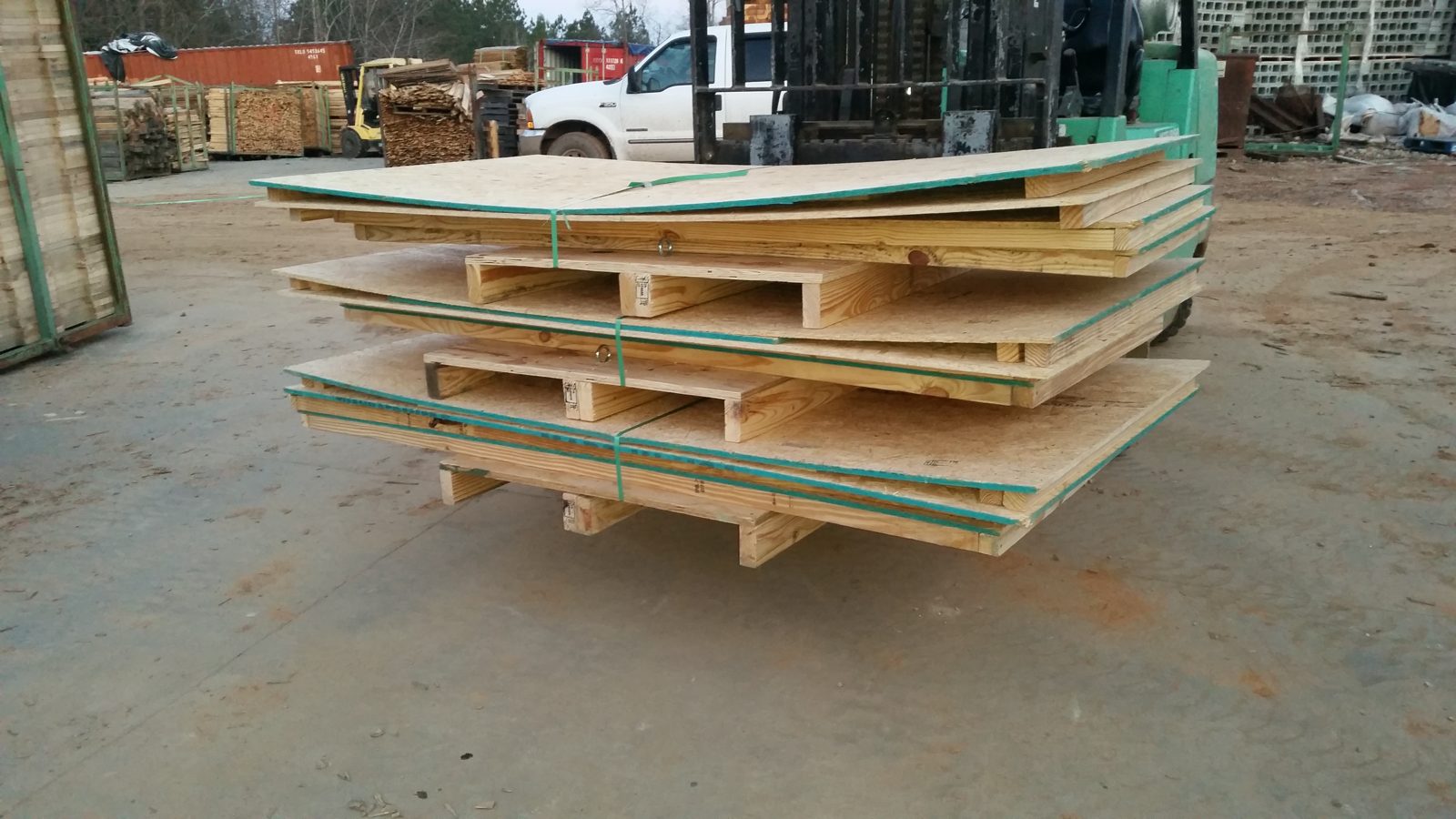 Custom wooden crating built by King Pallet Company in Upstate SC, photo 1