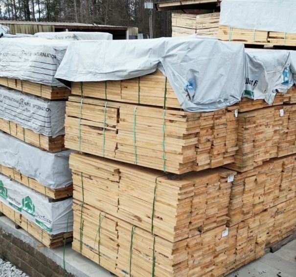 Custom-cut hardwood and SYP lumber from King Pallet Company, Liberty, SC, photo 14
