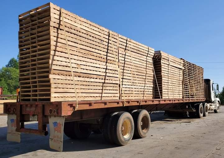 Custom wood pallet built by King Pallet Company in Liberty, SC, photo 22