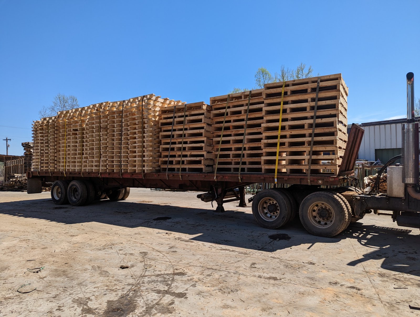 Custom wood pallet built by King Pallet Company in Liberty, SC, photo 28